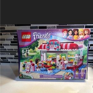 Lego Friends City Park Cafe